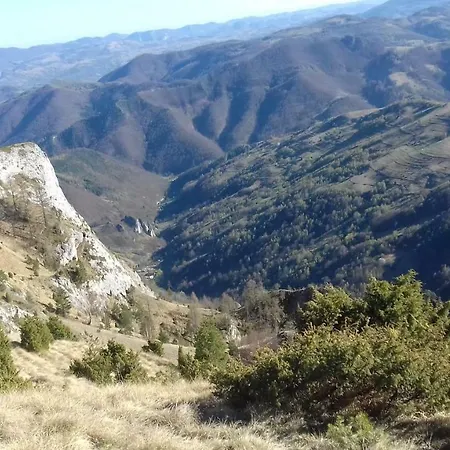 Casa Din Prund * Ocolis